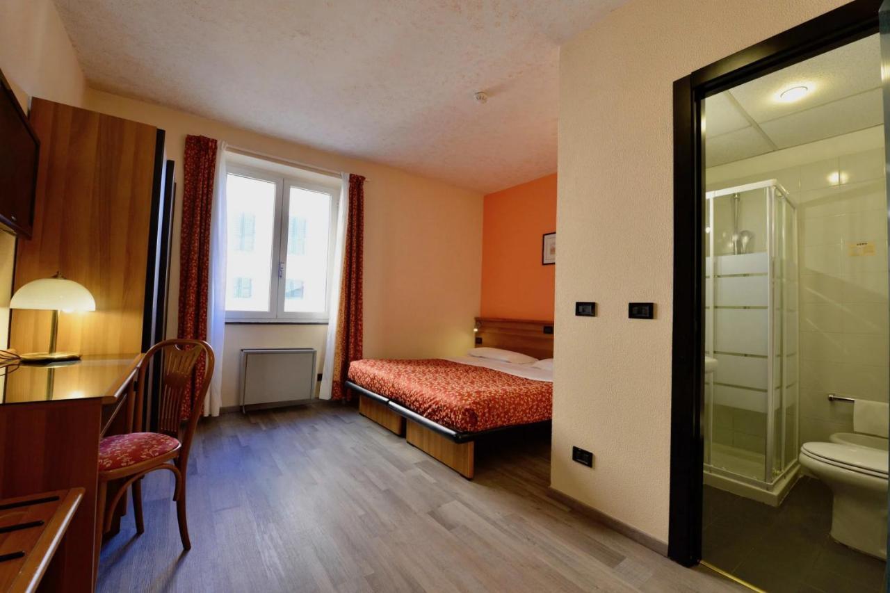 Hotel Europa Genova Eksteriør bilde