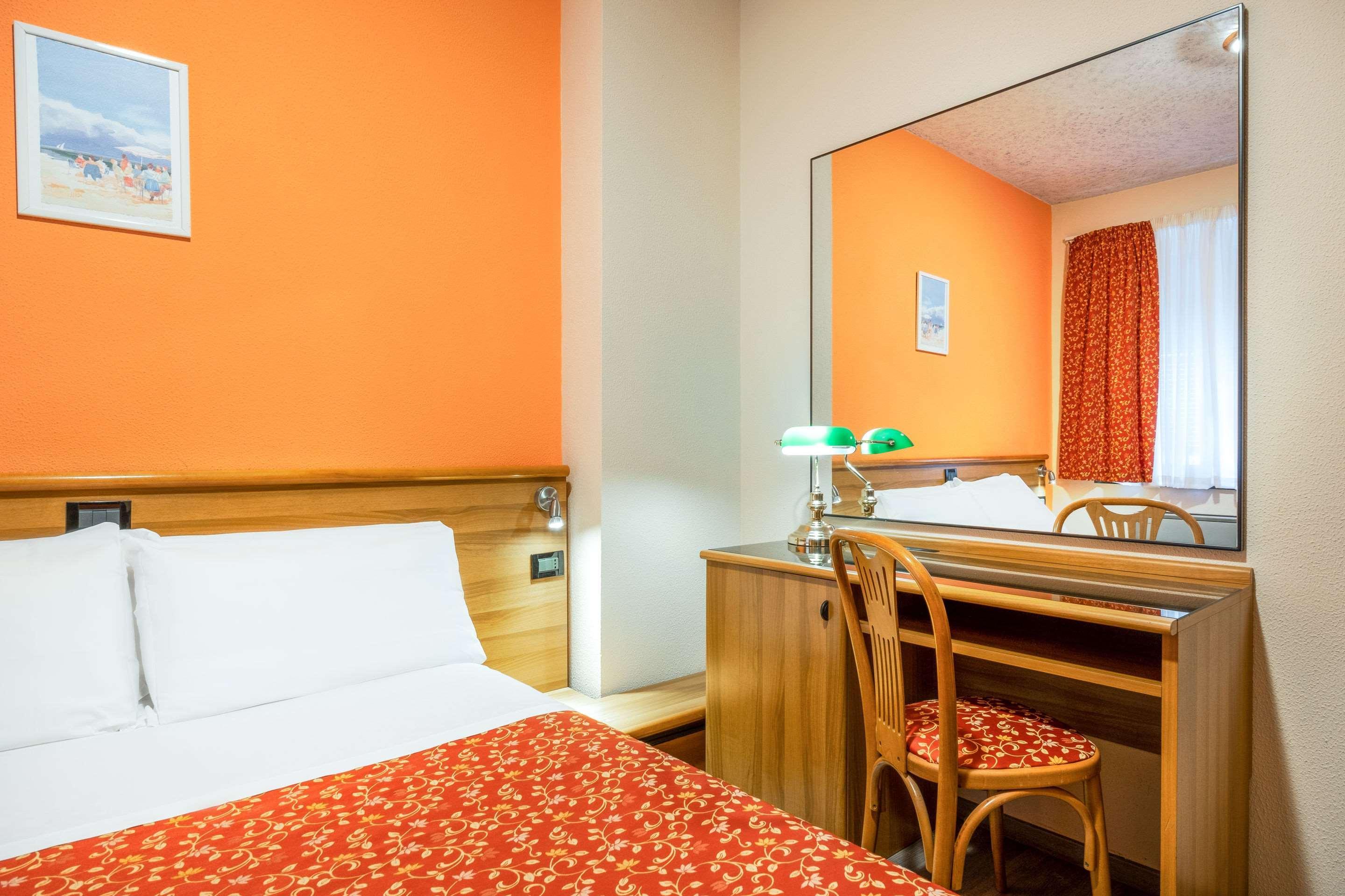 Hotel Europa Genova Eksteriør bilde